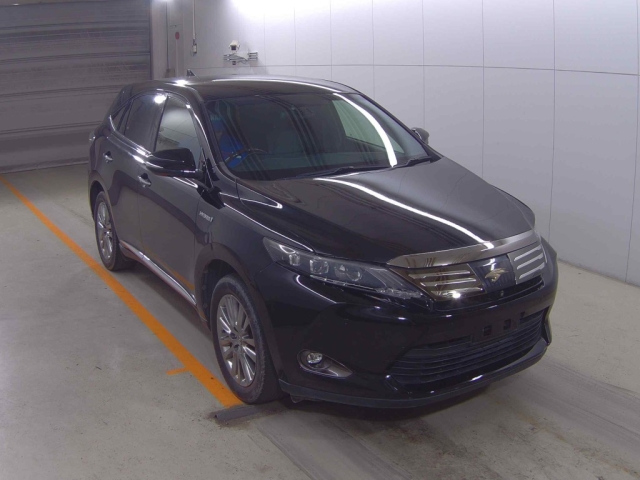TOYOTA HARRIER — фото
