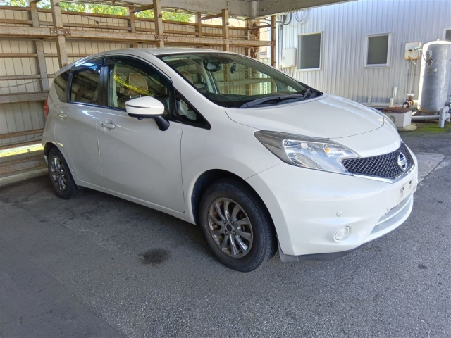 NISSAN NOTE — фото
