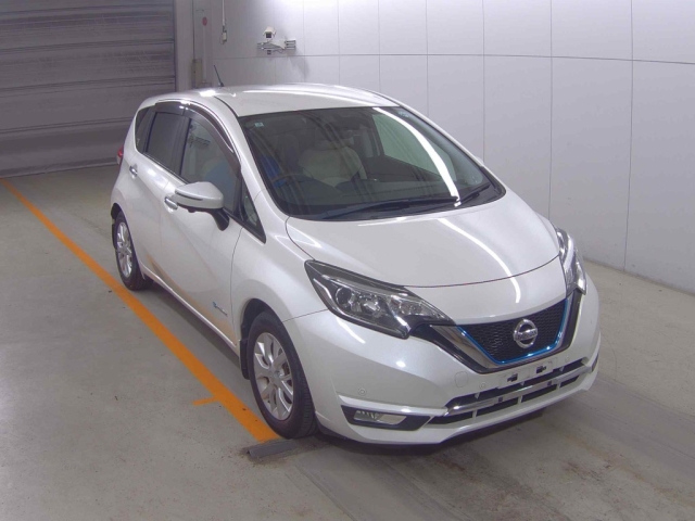 NISSAN NOTE — фото
