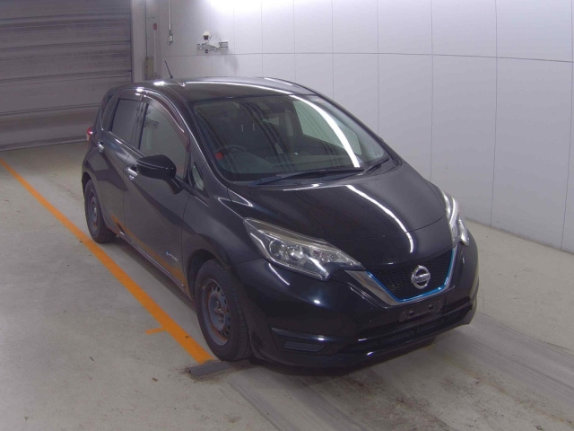 NISSAN NOTE — фото