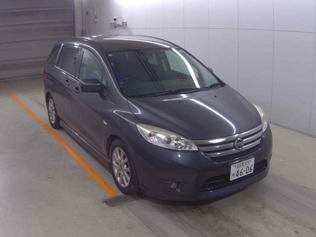 NISSAN LAFESTA — фото