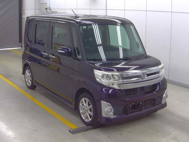 DAIHATSU TANTO — фото