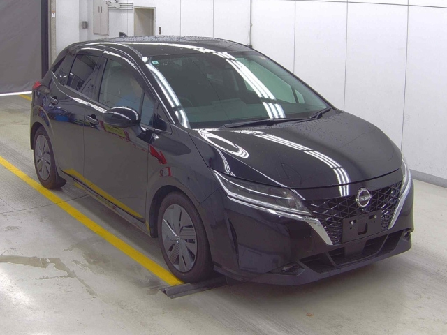 NISSAN NOTE — фото