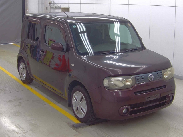 NISSAN CUBE — фото