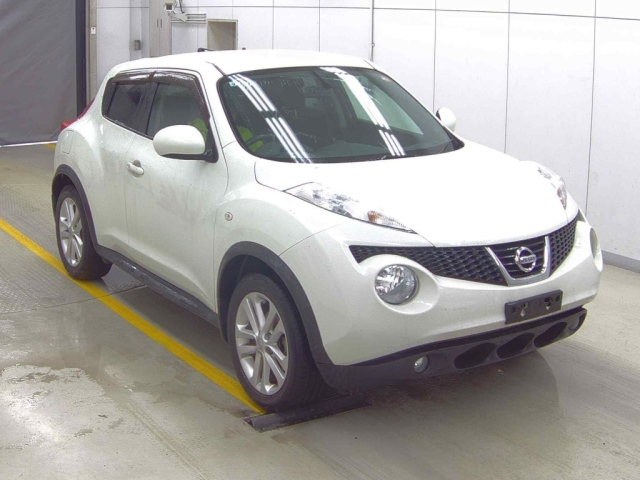 NISSAN JUKE — фото