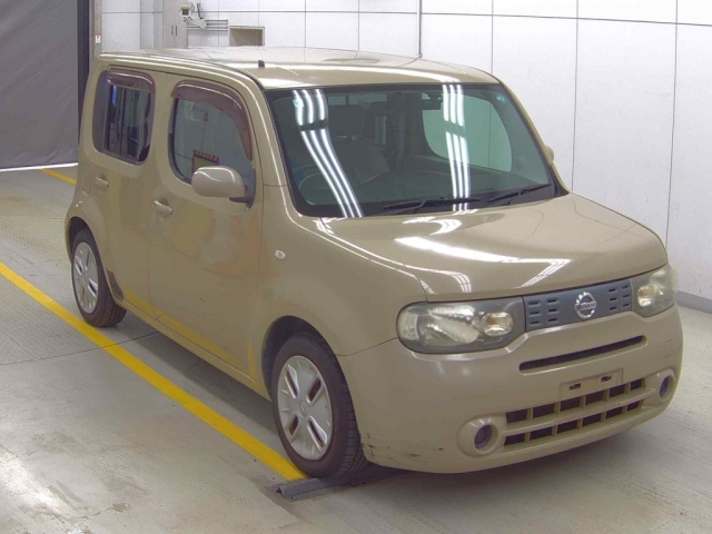 NISSAN CUBE — фото