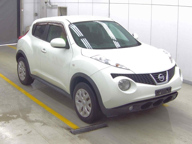 NISSAN JUKE — фото