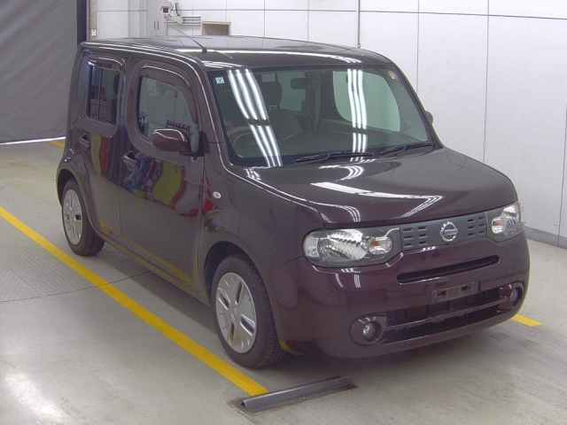 NISSAN CUBE — фото