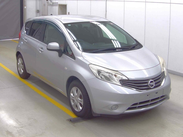 NISSAN NOTE — фото