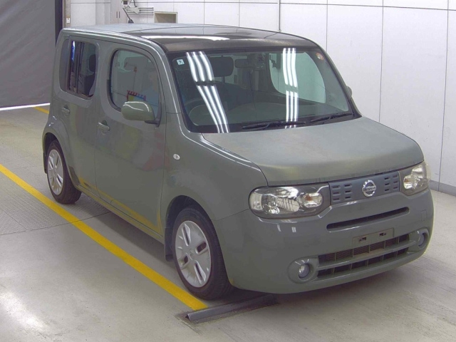 NISSAN CUBE — фото