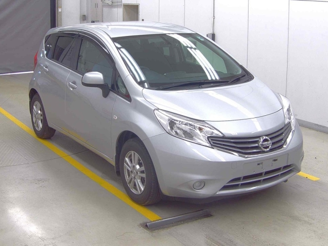 NISSAN NOTE — фото