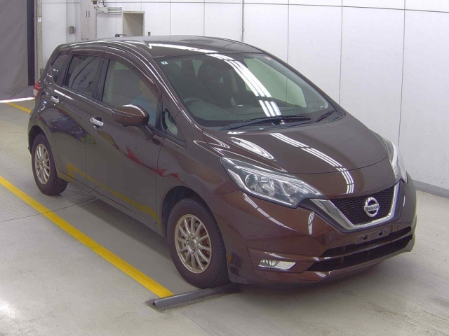 NISSAN NOTE — фото