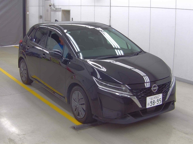 NISSAN NOTE — фото