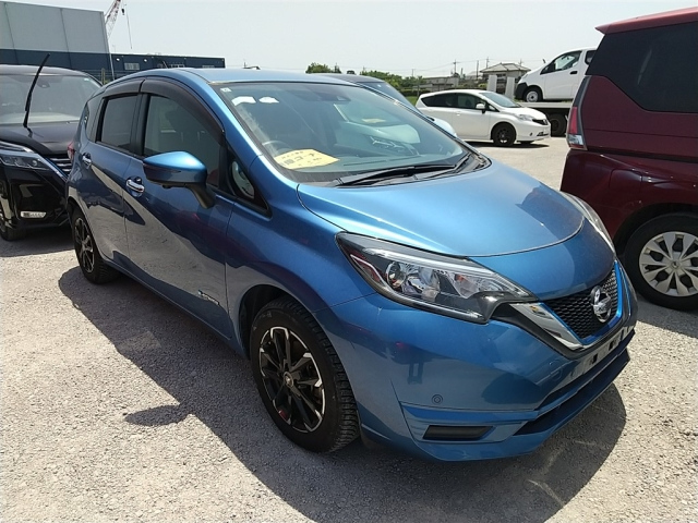 NISSAN NOTE — фото