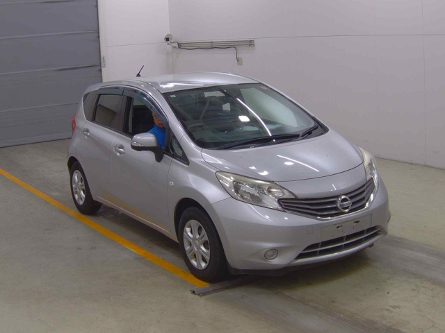 NISSAN NOTE — фото