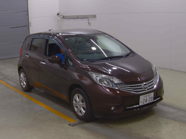 NISSAN NOTE — фото