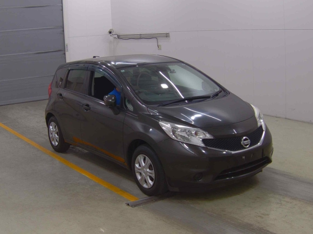 NISSAN NOTE — фото