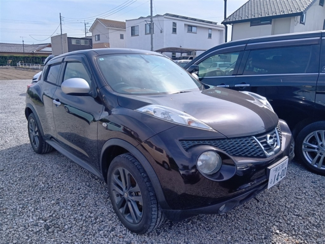 NISSAN JUKE — фото