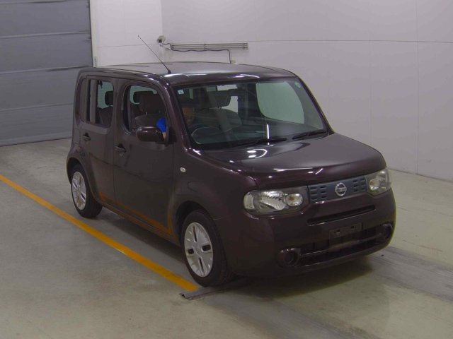 NISSAN CUBE — фото