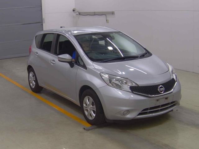 NISSAN NOTE — фото
