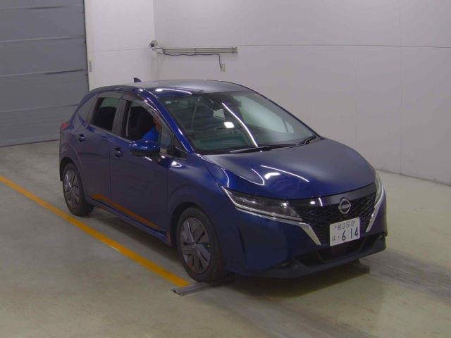NISSAN NOTE — фото