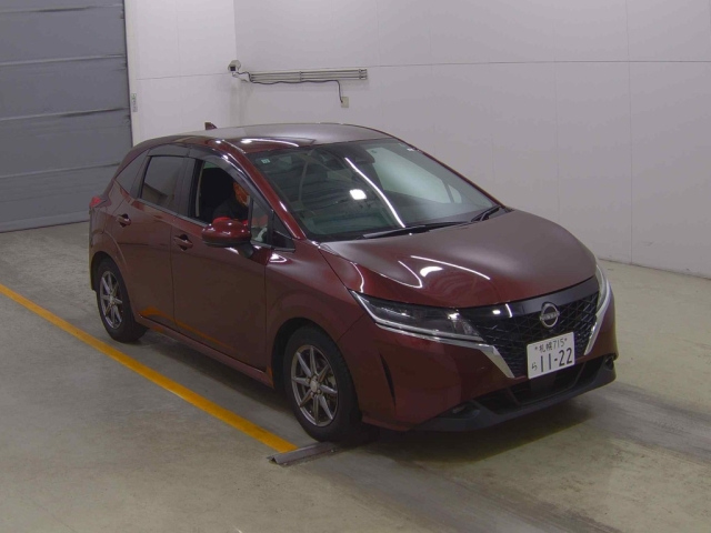 NISSAN NOTE — фото