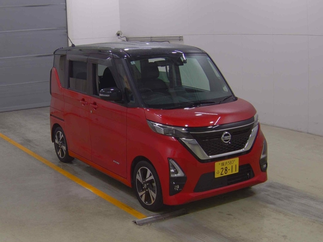 NISSAN ROOX