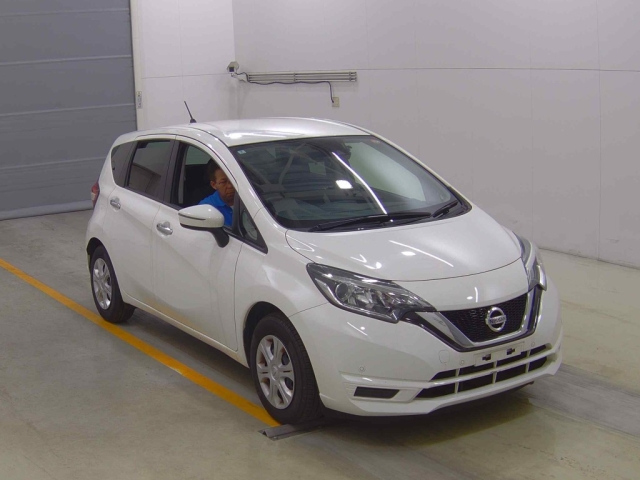 NISSAN NOTE — фото