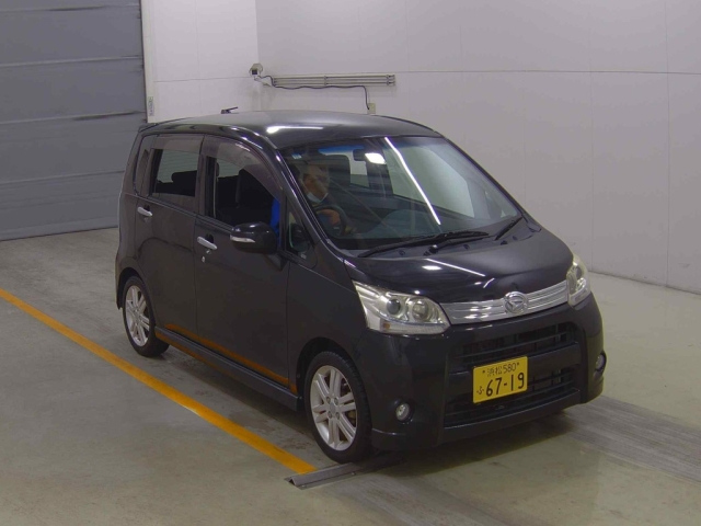 DAIHATSU MOVE — фото