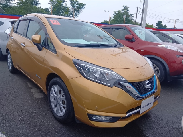 NISSAN NOTE — фото