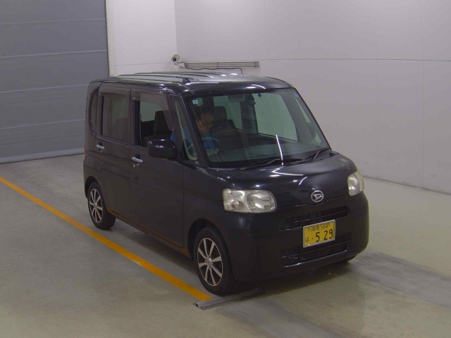 DAIHATSU TANTO — фото