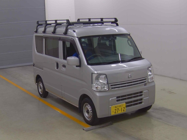 NISSAN CLIPPER — фото