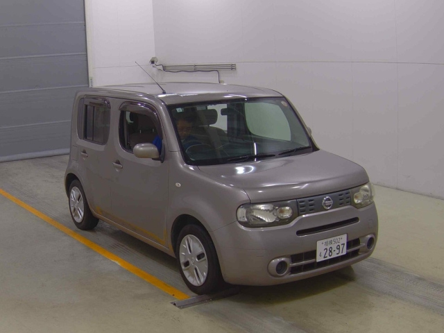 NISSAN CUBE — фото