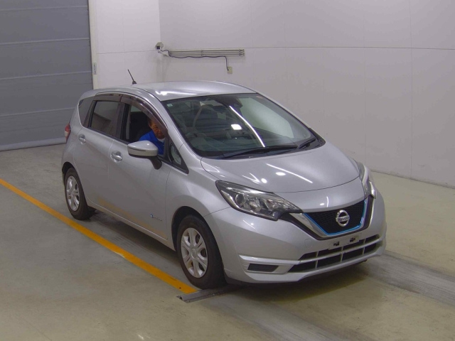 NISSAN NOTE — фото