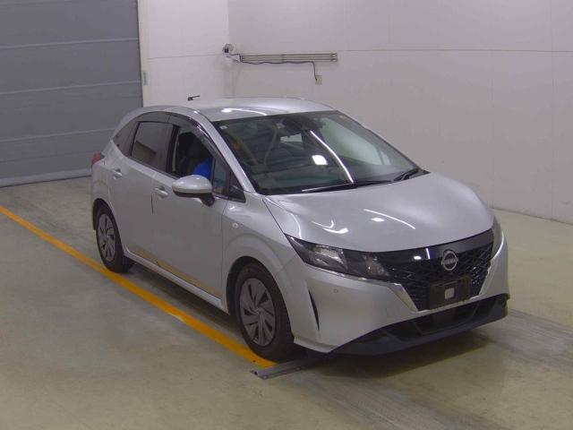 NISSAN NOTE — фото