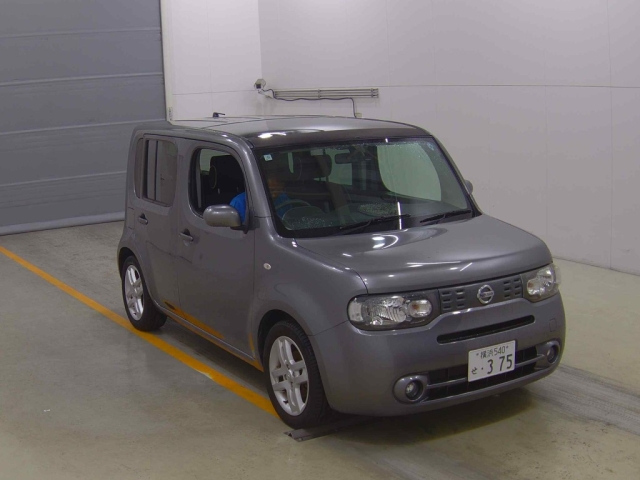 NISSAN CUBE — фото