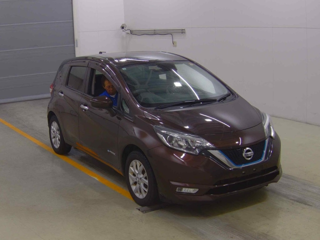 NISSAN NOTE — фото