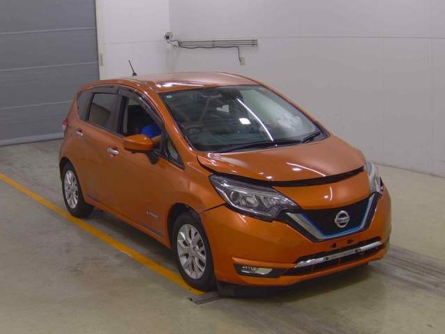 NISSAN NOTE — фото