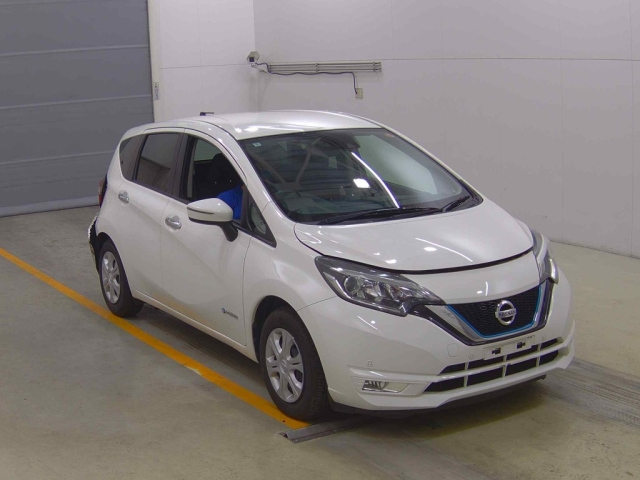 NISSAN NOTE — фото