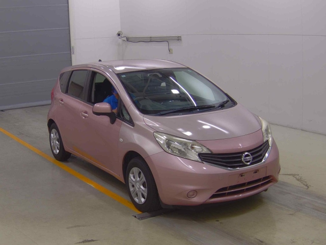NISSAN NOTE — фото