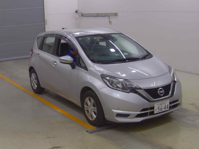 NISSAN NOTE — фото