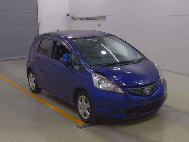 HONDA FIT — фото