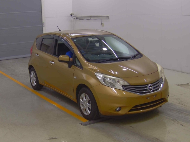 NISSAN NOTE — фото