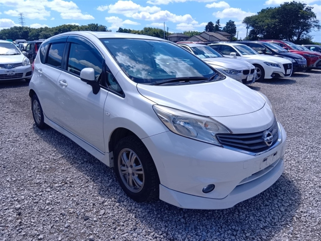 NISSAN NOTE — фото