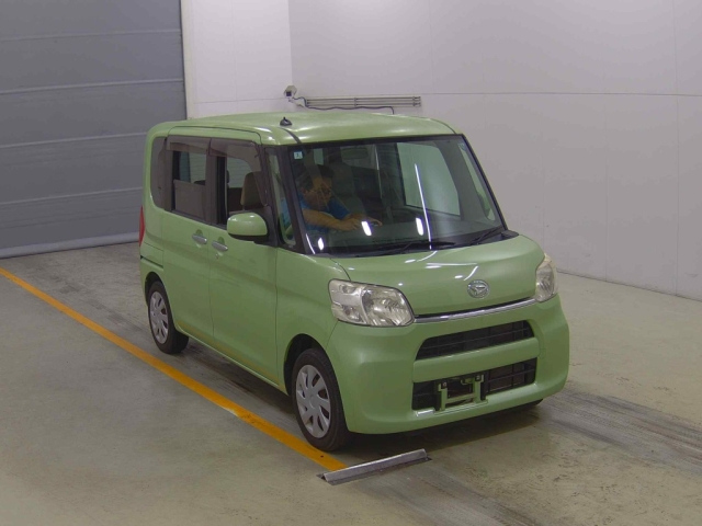 DAIHATSU TANTO — фото