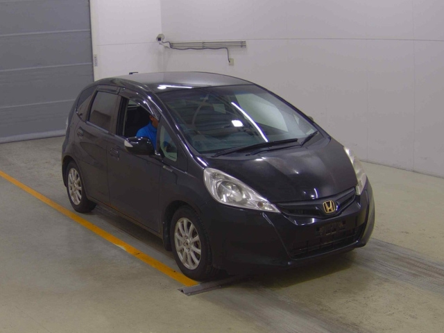 HONDA FIT — фото