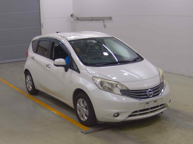 NISSAN NOTE — фото