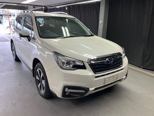 SUBARU FORESTER — фото