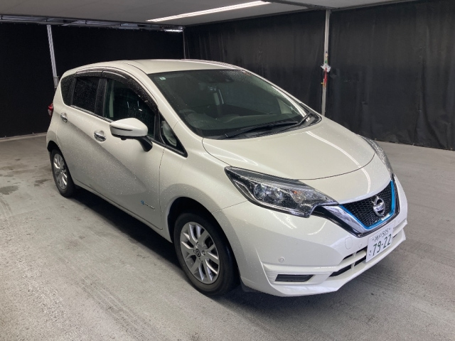 NISSAN NOTE — фото