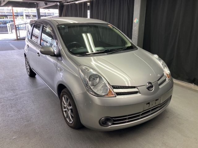 NISSAN NOTE — фото